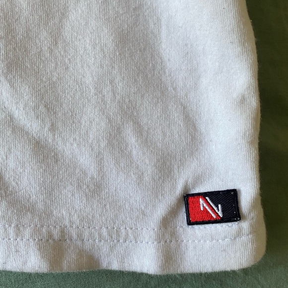 Collared Crop Top - Picture 2 of 2